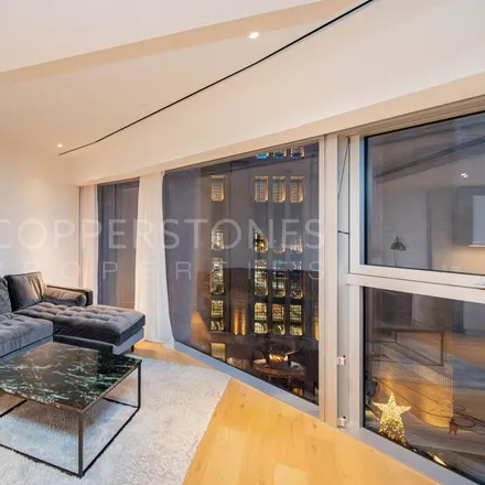 Image 4 - Faraday House, Arches Lane, London, SW11 8AB, United Kingdom - Apartment for rent