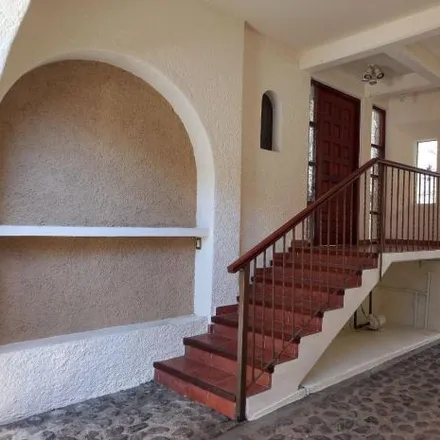 Rent this 3 bed house on Avenida Adolfo Ruiz Cortines in 62070 San Miguel Acapantzingo, MOR