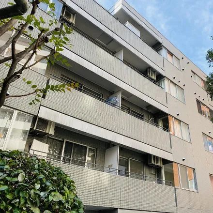 Rent this 1 bed apartment on 西新宿フォレスト in 12 Junisha-dori, Nishi-Shinjuku 4-chome