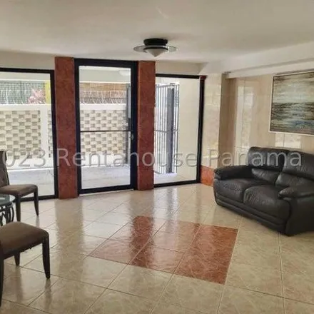 Buy this 3 bed apartment on Escuela P.C. Panamá in Calle 42, Calidonia
