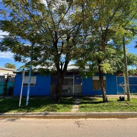 Buy this 3 bed house on Sarmiento 799 in Garín Centro, 1619 Garín