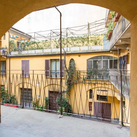Image 5 - Via Vigevano, 43, 20144 Milan MI, Italy - Apartment for rent