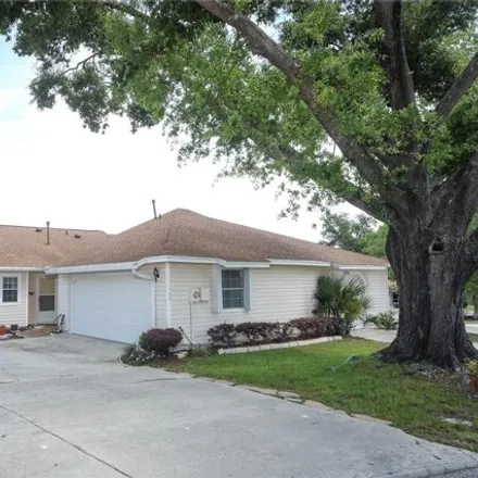 Buy this 2 bed townhouse on 1098 Cheltanham Court in Longwood, FL 32750
