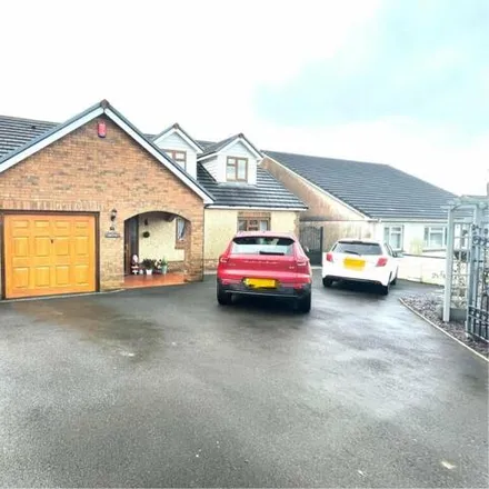 Buy this 3 bed house on B4306 in Llangyndeyrn, SA17 5DR