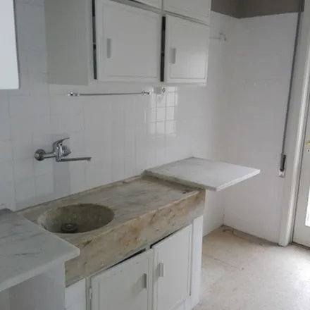 Rent this 2 bed apartment on Jardim do Campo 24 de Agosto in Campo 24 de Agosto, 4000-208 Porto