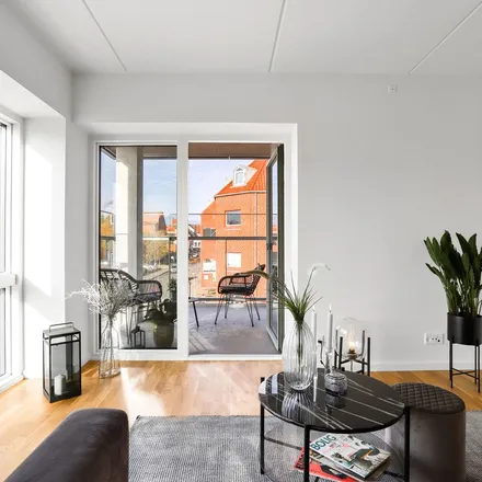 Rent this 3 bed apartment on Emilies Plads 2A in 8700 Horsens, Denmark