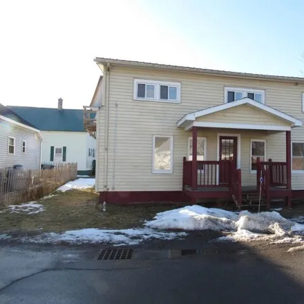 Buy this 3 bed house on 3 Prospect Street in Barton, VT 05860