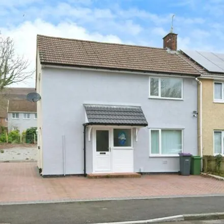 Buy this 2 bed house on Heol Y Pwca in Cwmbran, NP44 1HG