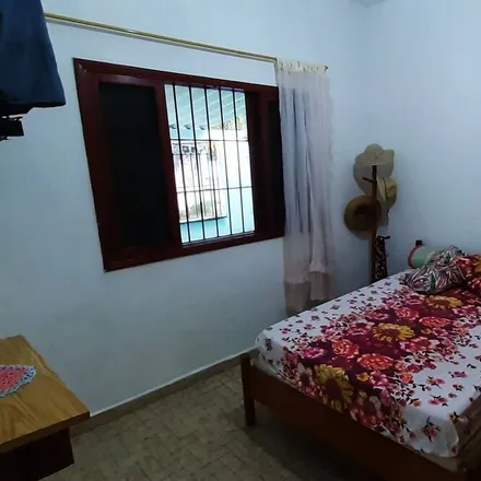 Rent this 2 bed house on Aviação in Praia Grande, Região Metropolitana da Baixada Santista