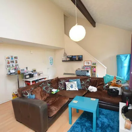 Image 2 - Walnut Tree cycleway, Monkston, MK7 7LB, United Kingdom - Apartment for rent