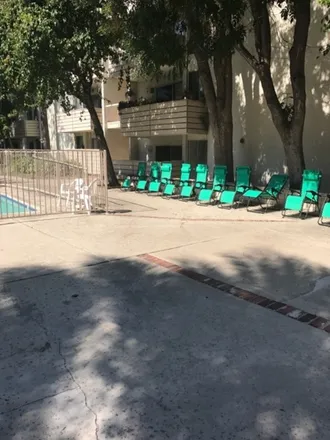 Rent this 1 bed apartment on Los Angeles