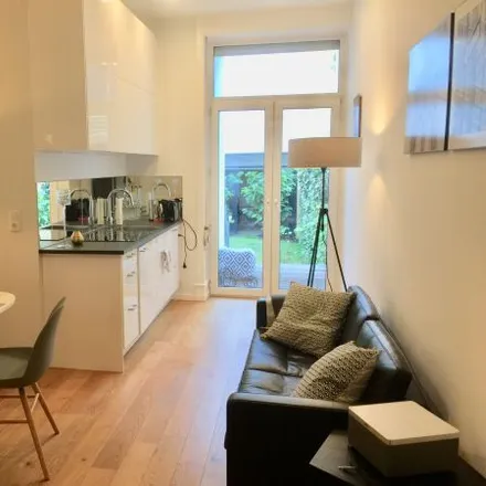 Rent this 4 bed apartment on Kaulbachstraße 63 in 60596 Frankfurt, Germany
