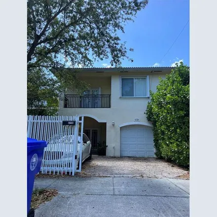 Rent this 3 bed apartment on 3156 Plaza Street in Miami, FL 33133