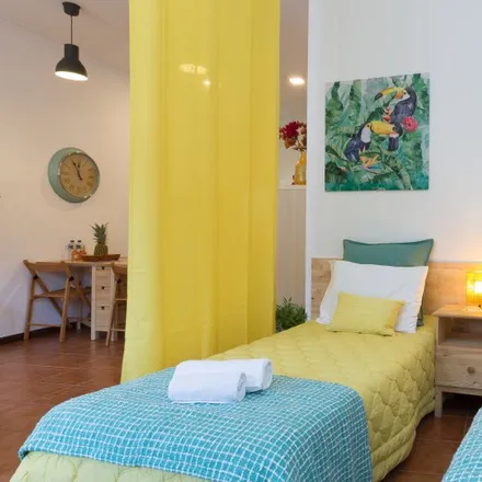 Rent this studio apartment on Mercado de Cedofeita in Travessa de São Carlos, 4050-463 Porto