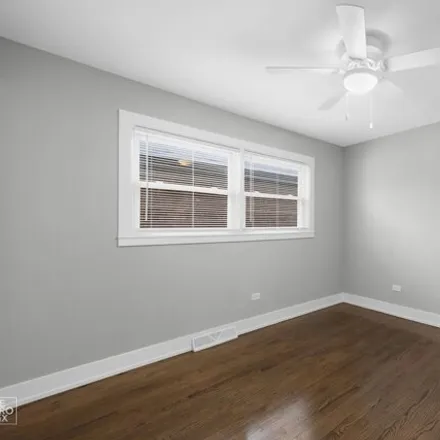 Image 8 - 346 West 106th Street, Chicago, IL 60628, USA - House for sale
