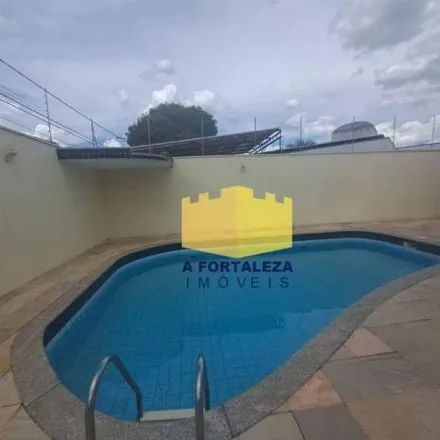 Rent this 4 bed house on Rua José Ferreira Aranha in Girassol, Americana - SP