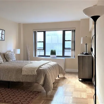 Rent this 2 bed condo on New York