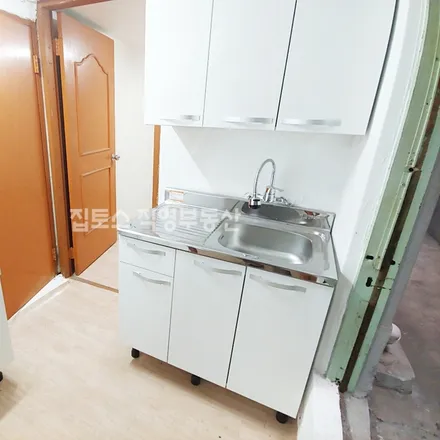 Rent this 2 bed apartment on 서울특별시 서대문구 남가좌동 9-33