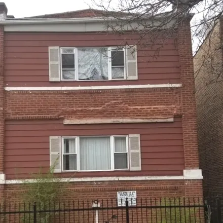Buy this 4 bed duplex on 746 South Kilbourn Avenue in Chicago, IL 60644
