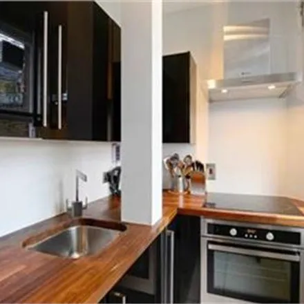 Image 3 - 39 Hill Street, London, W1J 5LR, United Kingdom - Apartment for rent