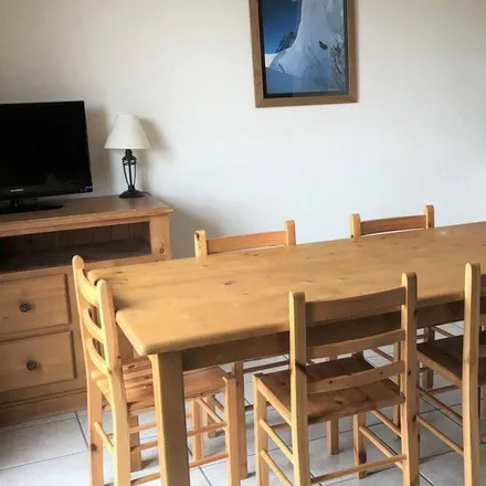 Rent this 3 bed house on 05250 Agnières-en-Dévoluy