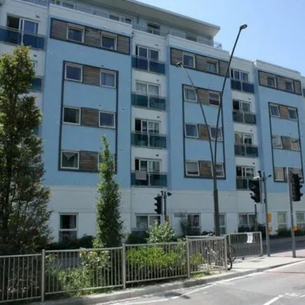 Rent this 2 bed apartment on Station Approach in Epsom, KT19 8DJ