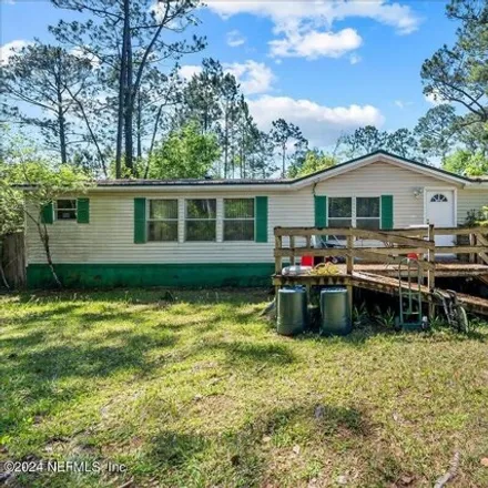 Buy this studio apartment on 2260 South Mimosa Avenue in Middleburg, Clay County
