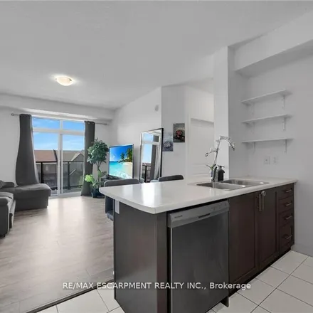 Image 9 - Shoreview Place, Hamilton, ON L8E 6H2, Canada - Apartment for rent
