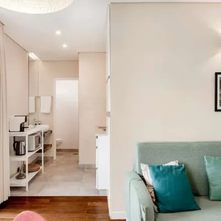 Rent this 2 bed apartment on Escola Superior de Educação de Paula Frassinetti in Rua de Gil Vicente 138–142, 4000-225 Porto