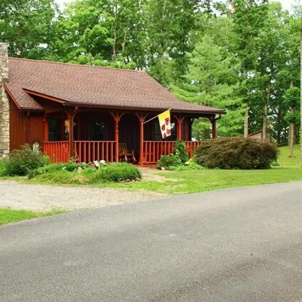 Image 1 - 221 Lake Bluff Ln, Scottsville, Kentucky, 42164 - House for sale