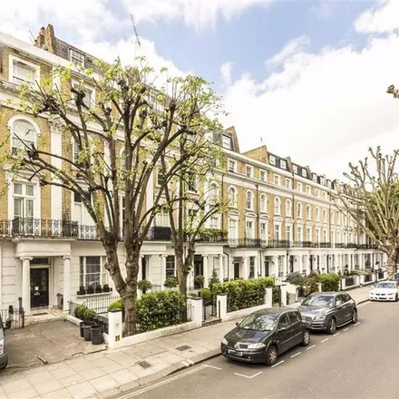 Rent this 2 bed apartment on Porchester Gardens in London, W2 3JU