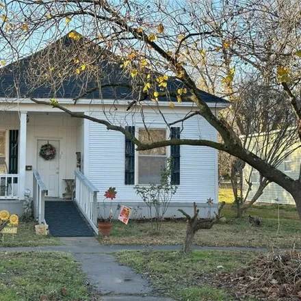 Buy this 2 bed house on 341 North Broadway Street in Stigler, OK 74462