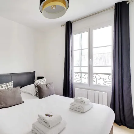 Image 5 - 6 Rue Labie, 75017 Paris, France - Apartment for rent