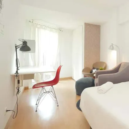 Image 1 - Carrer de Wellington, 70, 08005 Barcelona, Spain - Room for rent