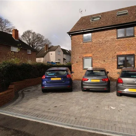 Rent this 6 bed duplex on 28 Roundhill Way in Guildford, GU2 8HJ