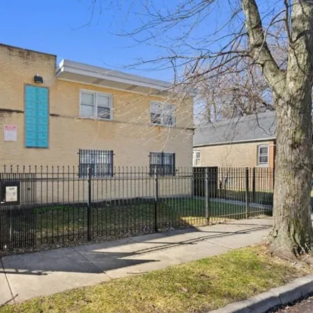 Rent this 1 bed apartment on 6522 South Vernon Avenue in Chicago, IL 60637