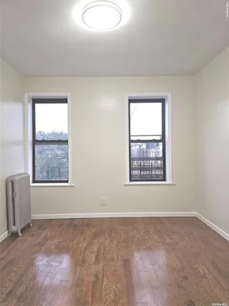 Image 9 - 485 Rogers Avenue, New York, NY 11225, USA - House for rent