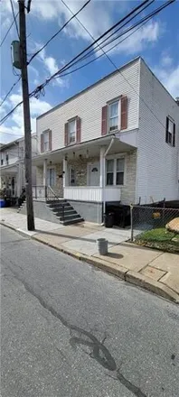 Rent this 1 bed apartment on 1610 Newport Avenue in Newport, Northampton