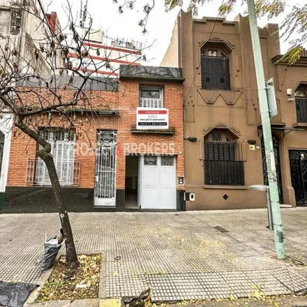 Image 2 - Avenida Asamblea 91, Parque Chacabuco, 1250 Buenos Aires, Argentina - House for sale