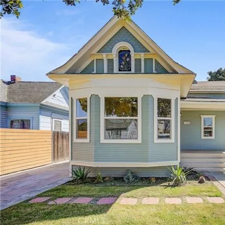 Buy this 3 bed house on 110 East Ellis Street in Long Beach, CA 90805