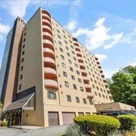 Image 1 - Cradock Cove Condominium, 2500 Mystic Valley Parkway, Medford, MA 02155, USA - Condo for rent