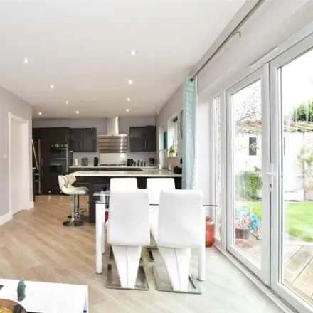 Buy this 4 bed house on Co-op Food in Queens Road, Minster