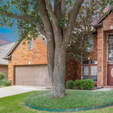 Buy this 3 bed house on 3875 Ridgelake Court in Addison, TX 75001