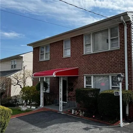 Image 3 - 360 Sommerville Place, City of Yonkers, NY 10703, USA - House for sale