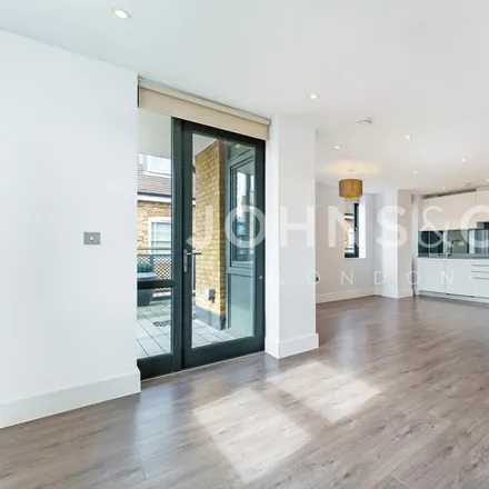 Rent this 2 bed apartment on Spring Grove in London, W4 3NN
