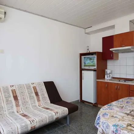 Image 2 - 51515, Croatia - Duplex for rent