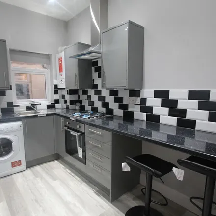 Rent this 1 bed apartment on 149 Boundary Road in London, E17 8NL