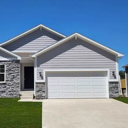 Buy this 4 bed house on 1417 Walker Way in Coralville, IA 52241