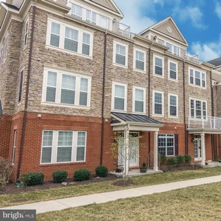 Rent this 3 bed condo on 42512 Sunset Ridge Square in Goose Creek Village, Loudoun County
