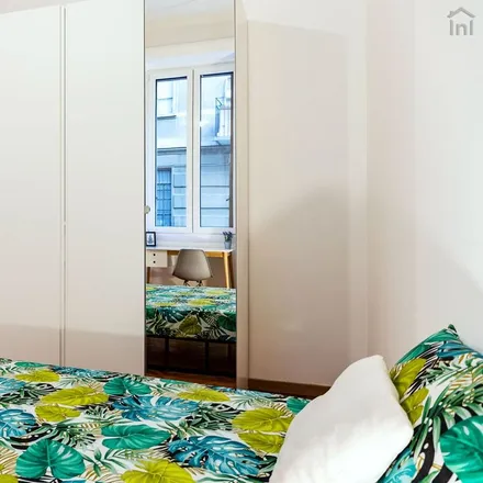 Rent this 3 bed room on Via Plinio
